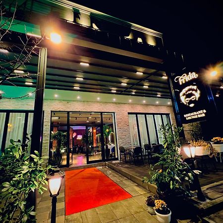 Hotel Frida Gjakova Buitenkant foto